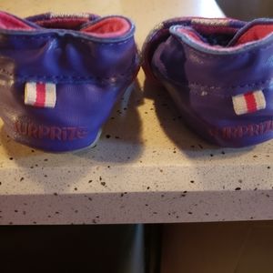 Surprise by Stride Rite